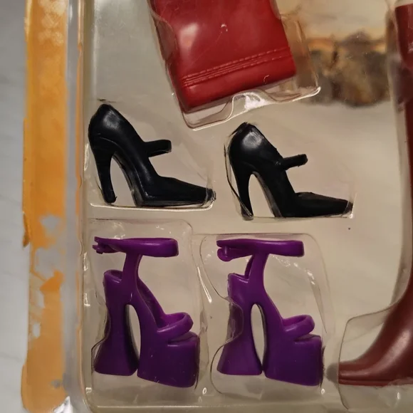 Barbie Bonanza Shoe And Accessories Mattel 2003 # C1178, C3341 Vintage Barbie - Picture 7 of 16